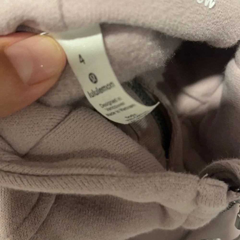 Lululemon Scuba Hoodie *Light Cotton Fleece Purple ash size4